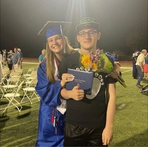 Meet your Posher, Alexis